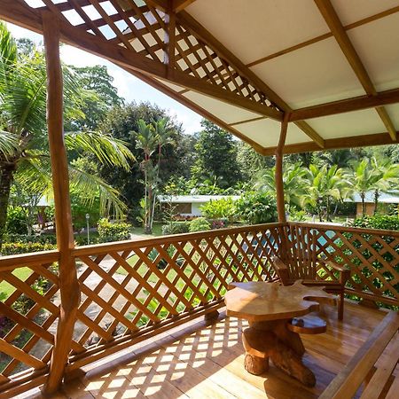 Passion Fruit Lodge Cahuita Eksteriør bilde