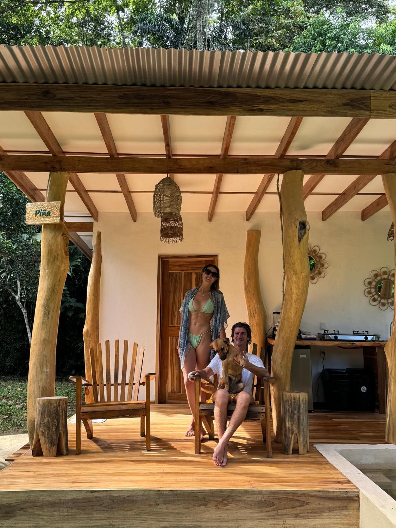 Passion Fruit Lodge Cahuita Eksteriør bilde