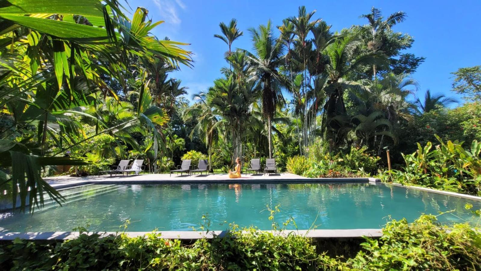 Passion Fruit Lodge Cahuita Eksteriør bilde