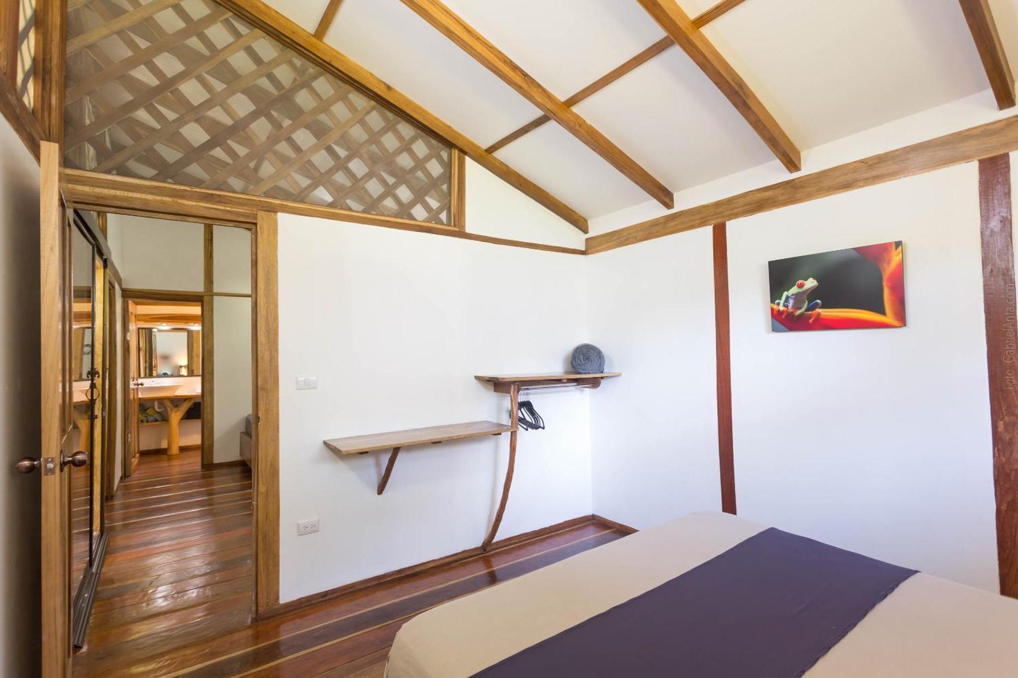 Passion Fruit Lodge Cahuita Eksteriør bilde