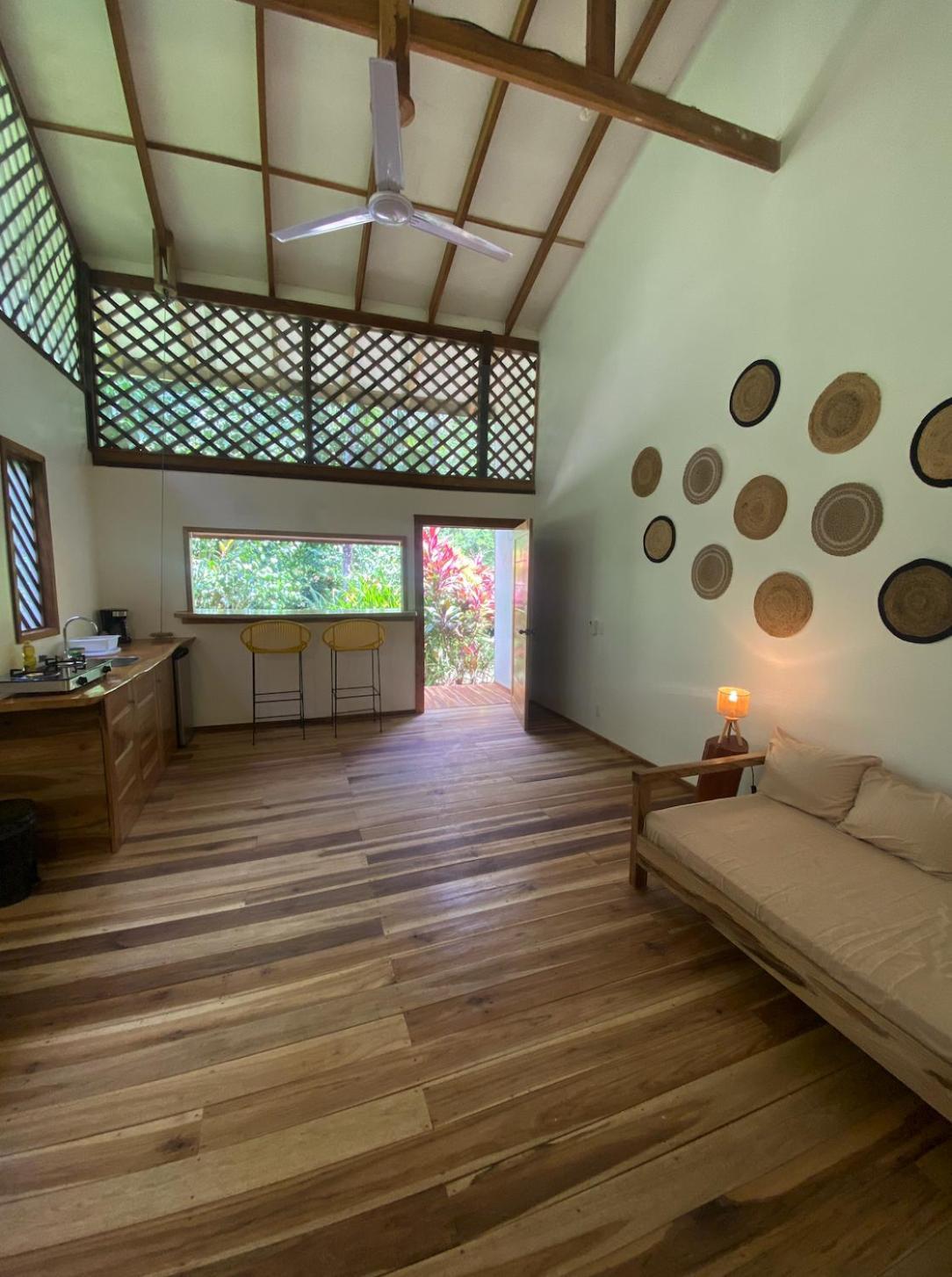 Passion Fruit Lodge Cahuita Eksteriør bilde
