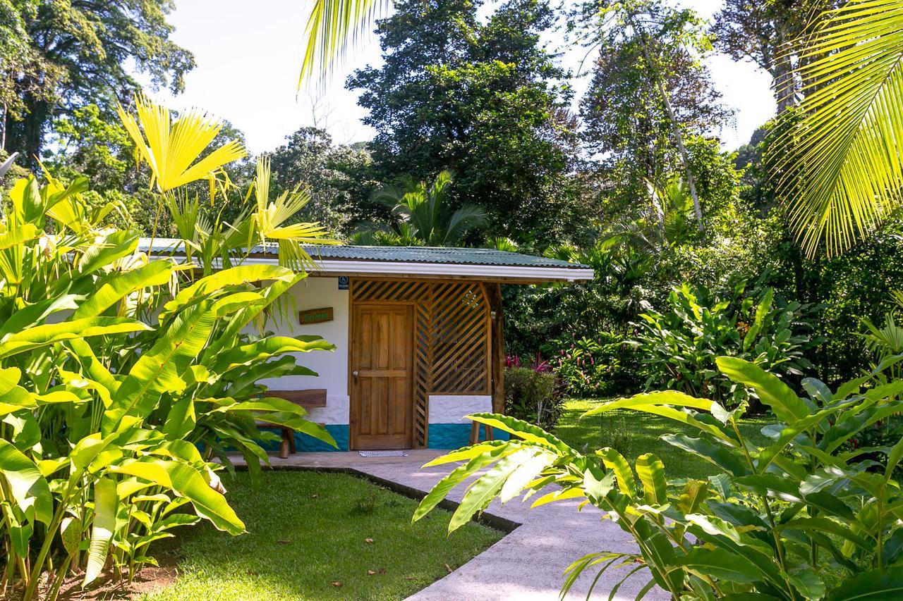 Passion Fruit Lodge Cahuita Eksteriør bilde